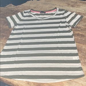 Medium Rose Diamond striped top